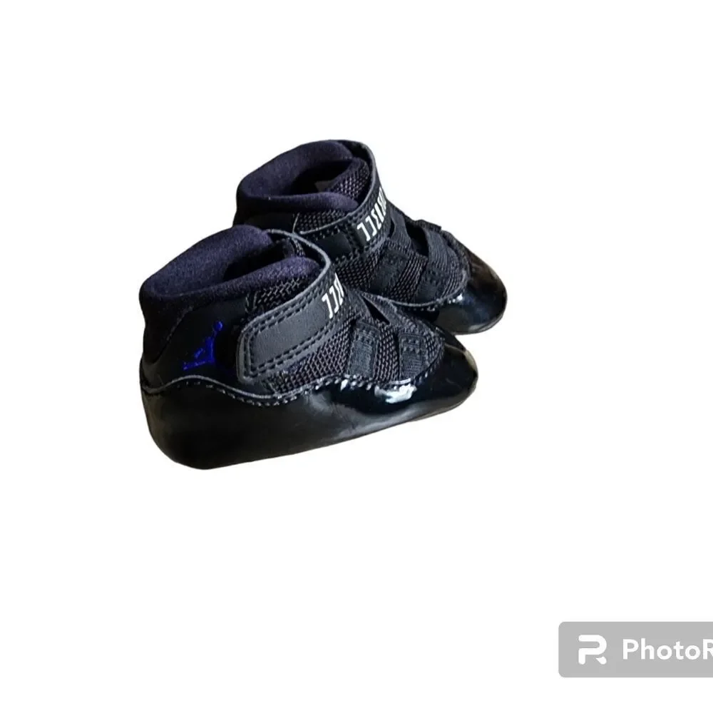Infant Retro Jordan space jam 11's